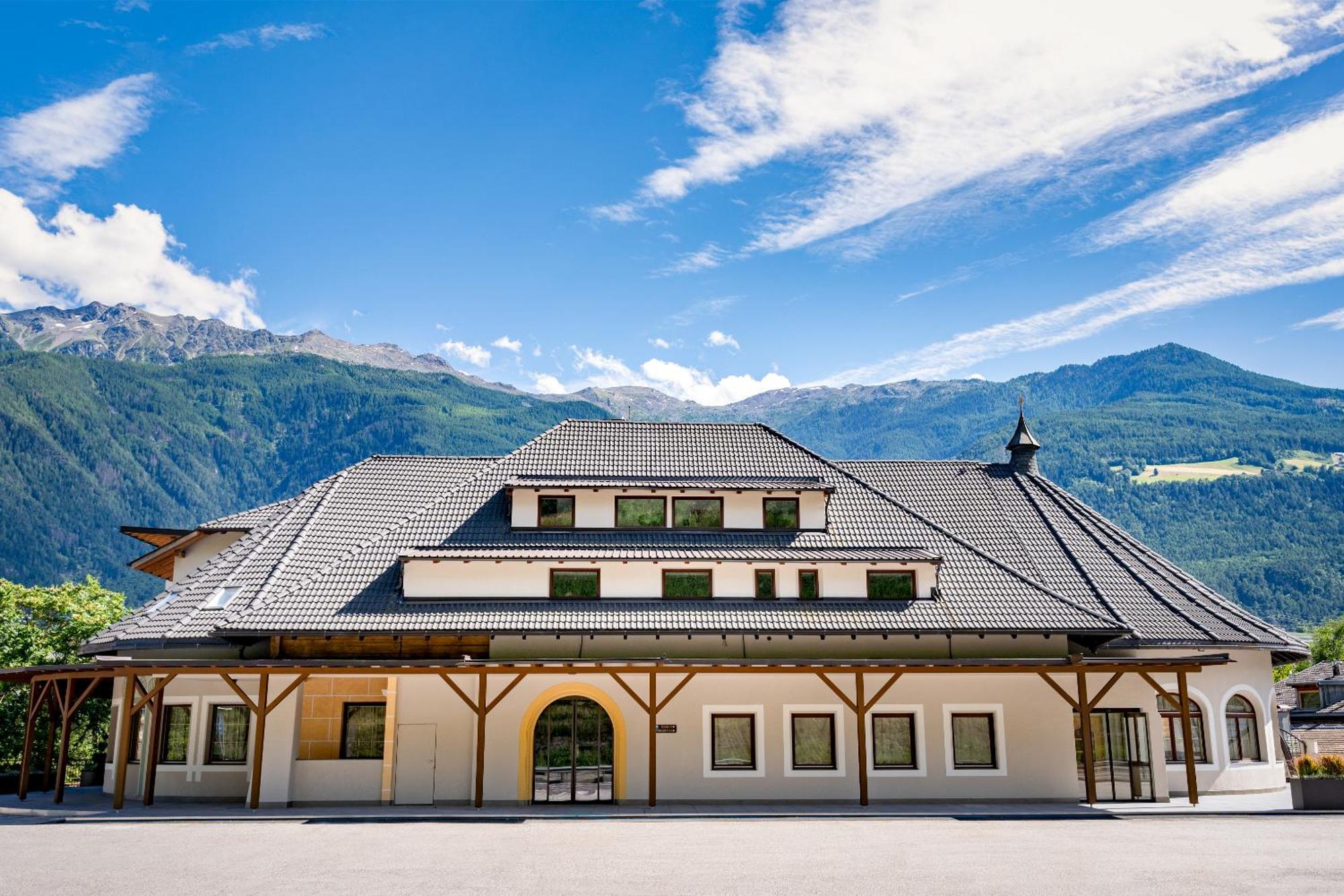 Self Service Hotel Schnalser Hof Naturns Bagian luar foto